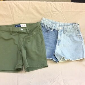 2pairs shorts from old navy